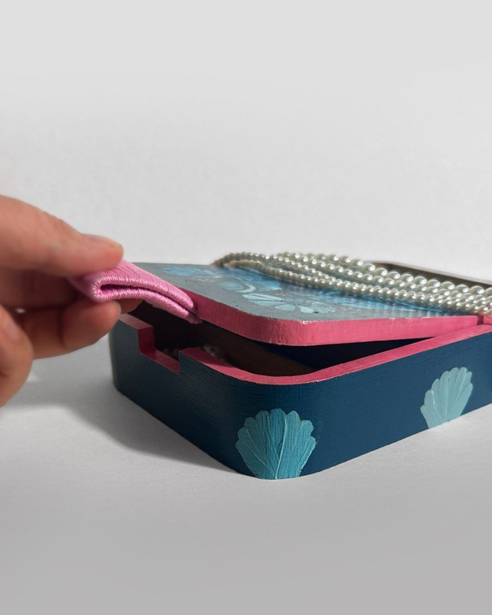 Sea Shell - Captain Palmer